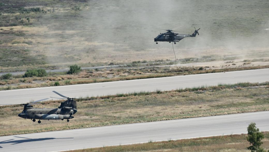 Διοίκηση Ειδικού Πολέμου : Εντυπωσιακή επίδειξη στην Πάχη Μεγάρων