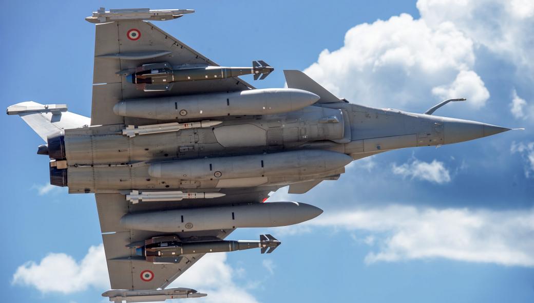 Έντονη η γαλλική δυσαρέσκεια για τους Ελβετούς που προτίμησαν το F-35: «Δεν θα το ξεχάσουμε»