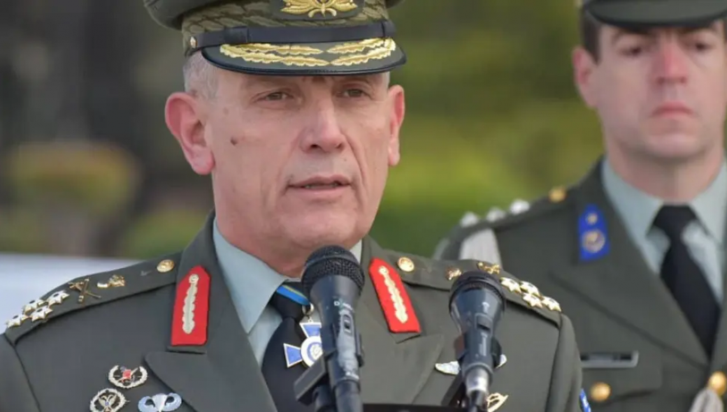 Στρατηγός Κ.Φλώρος: Τηλεφωνική επικοινωνία με τον πρόεδρο της Στρατιωτικής Επιτροπής του ΝΑΤΟ