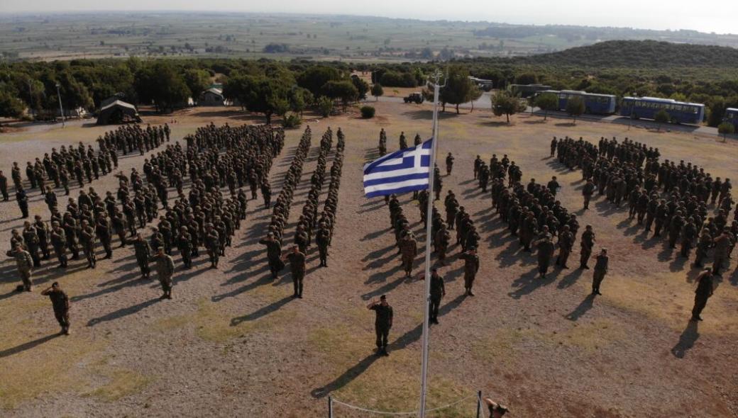 Σχολή Ευελπίδων: Ολοκληρώθηκε η θερινή στρατιωτική εκπαίδευση (βίντεο)