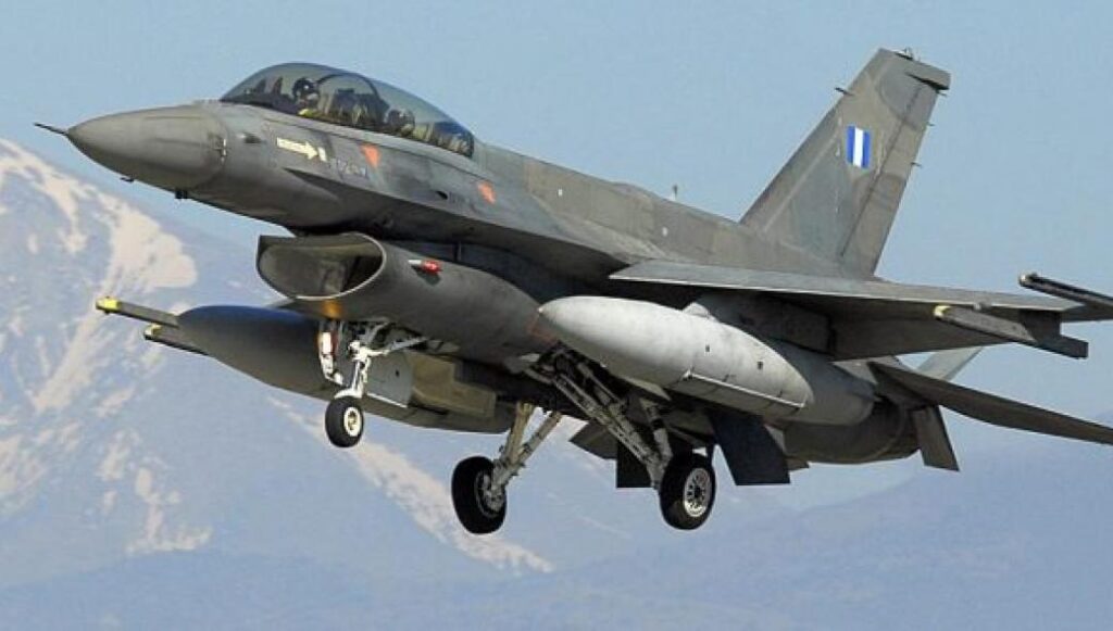 «DYNAMIC GUARD 21-II»: Ελληνικά F-16 “βομβαρδίζουν” το ΝΑΤΟϊκό στόλο