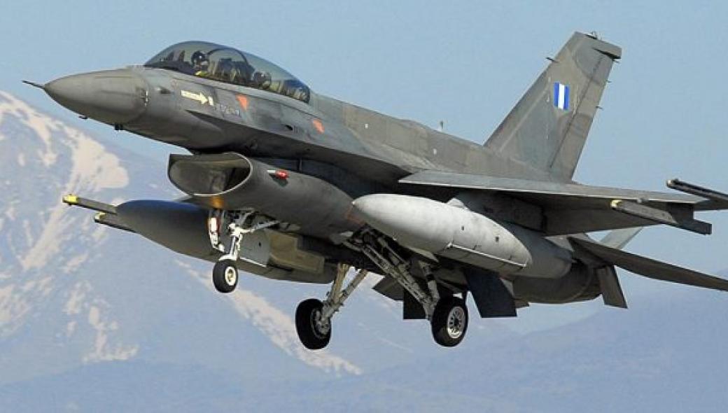 «DYNAMIC GUARD 21-II»: Ελληνικά F-16 “βομβαρδίζουν” το ΝΑΤΟϊκό στόλο