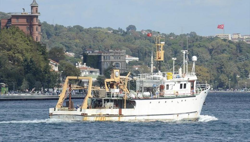 Κινητικότητα των τουρκικών ερευνητικών σκαφών στο Αιγαίο – Στην κυβέρνηση πετούν “χαρταετό”