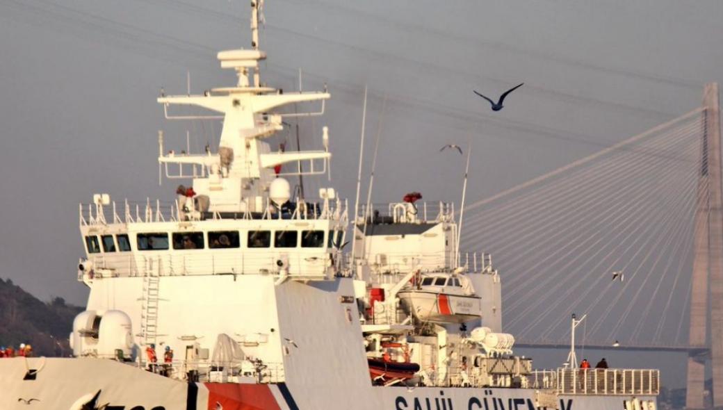 Τουρκική ακταιωρός απείλησε σκάφος του ΛΣ: Με τα όπλα στα χέρια οι Τούρκοι