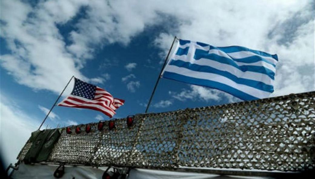Γενί Σαφάκ: «Η Αθήνα παραχωρεί τα νησιά της στις ΗΠΑ – Παραβιάζουν την Συνθήκη της Λωζάνης»