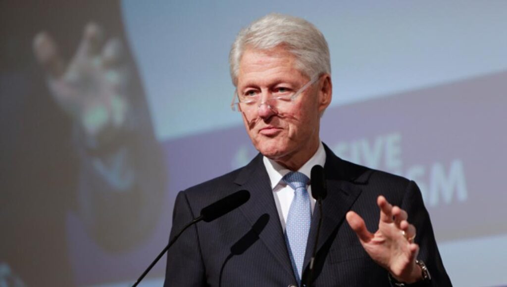 Στην Μονάδα Εντατικής Θεραπείας με σοβαρή μόλυνση ο Μπιλ Κλίντον