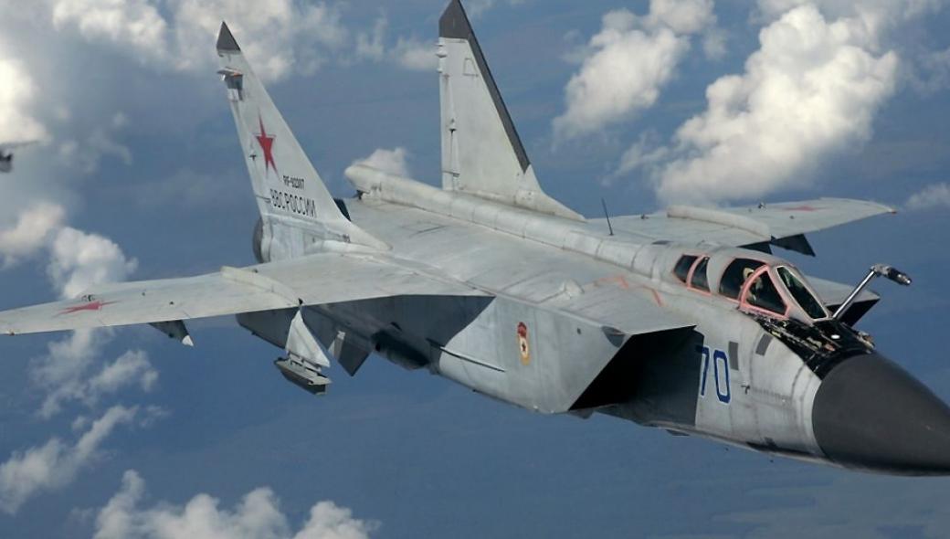 Ρωσικό μαχητικό MiG-31 αναχαίτισε αμερικανικό βομβαρδιστικό B-1B πάνω από τη θάλασσα της Ιαπωνίας