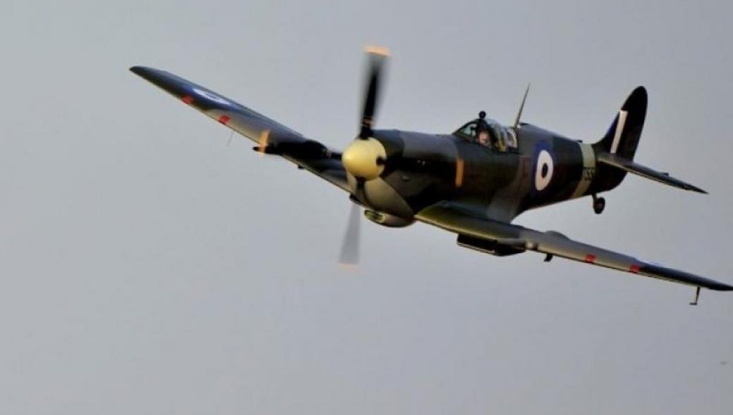 Spitfire και F16 πέταξαν πάνω από την Θεσσαλονίκη: Πρόβες για την 28η Οκτωβρίου