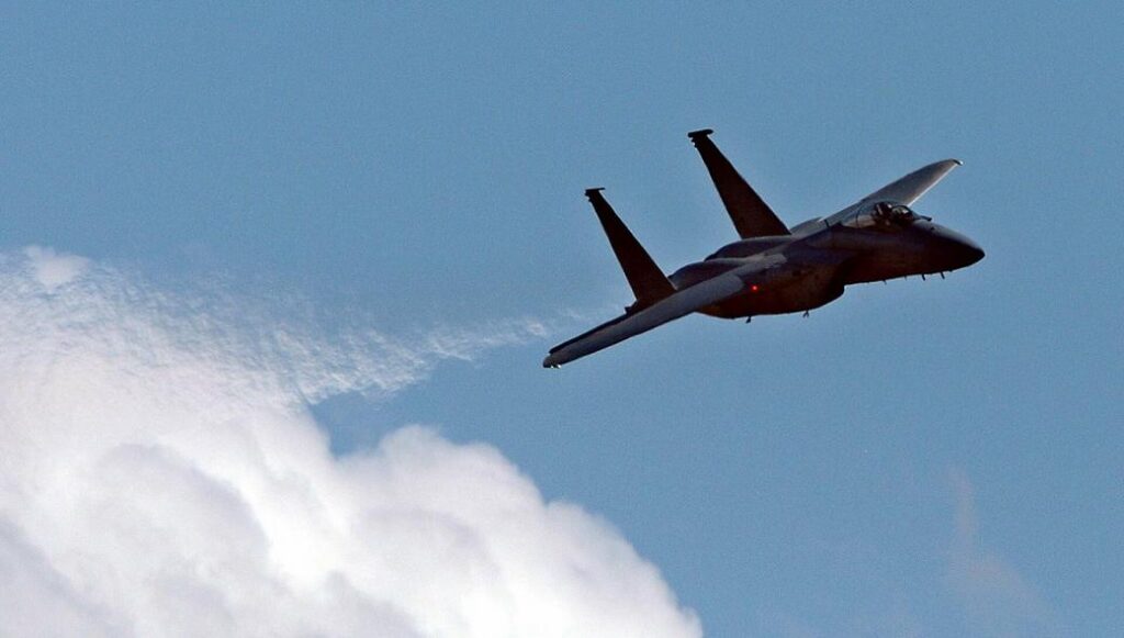 Kάτι συνέβη με αμερικανικό F-15 πάνω από την Κοζάνη