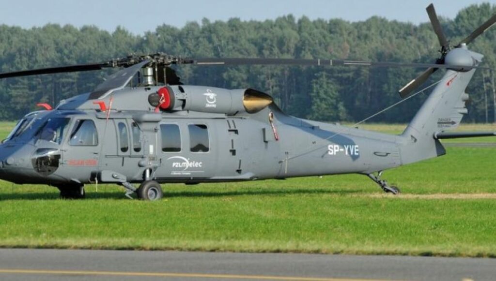 Παραδόθηκαν τα 5 τελευταία S-70i Black Hawk στην Αεροπορία των Φιλιππίνων