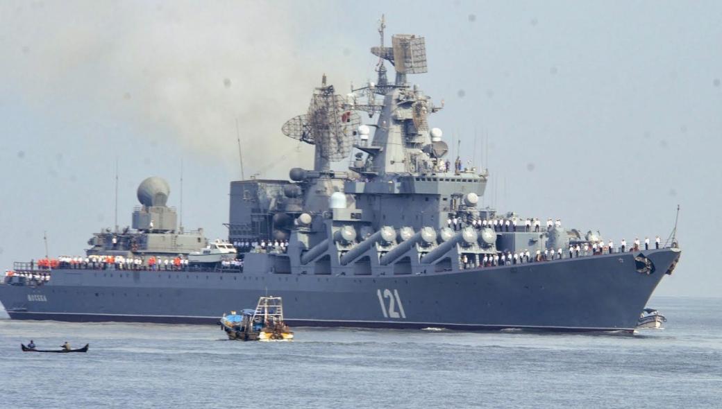 Τεταμένη η κατάσταση στη Μαύρη Θάλασσα: Στο στόχαστρο του καταδρομικού Moskva αμερικανικά σκάφη