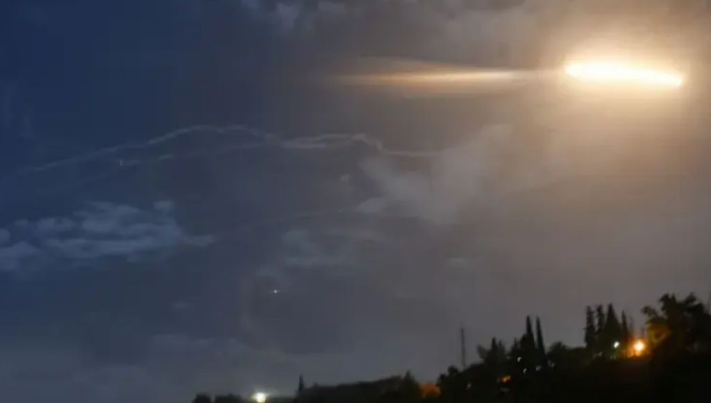 Συρία: Εκτοξεύθηκαν δύο πύραυλοι από το Ισραήλ εναντίον κτιρίου στο νότιο τμήμα της Δαμασκού