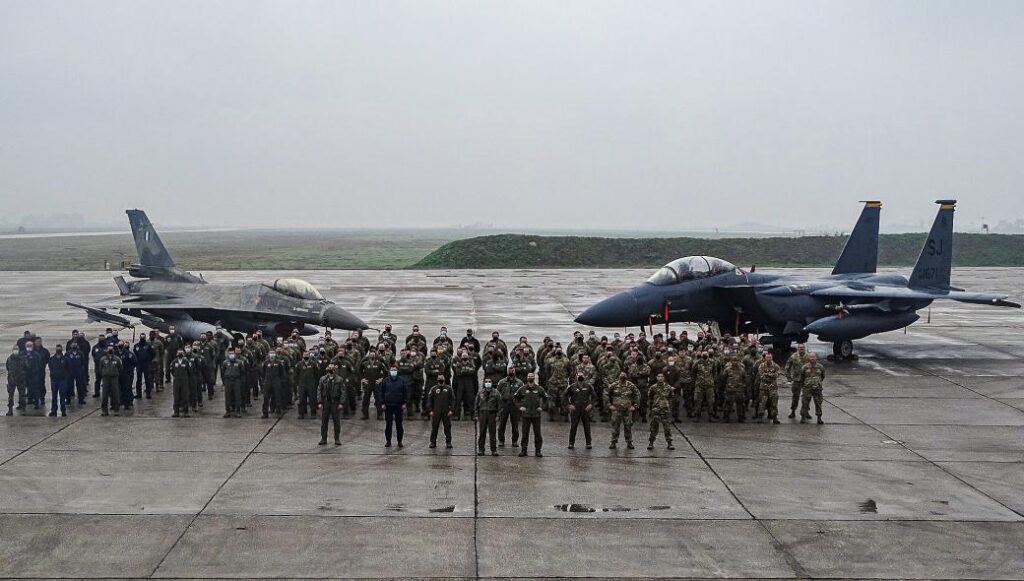 Ολοκληρώθηκε η αποχώρηση των αμερικανικών F-15E από την 110 ΠΜ