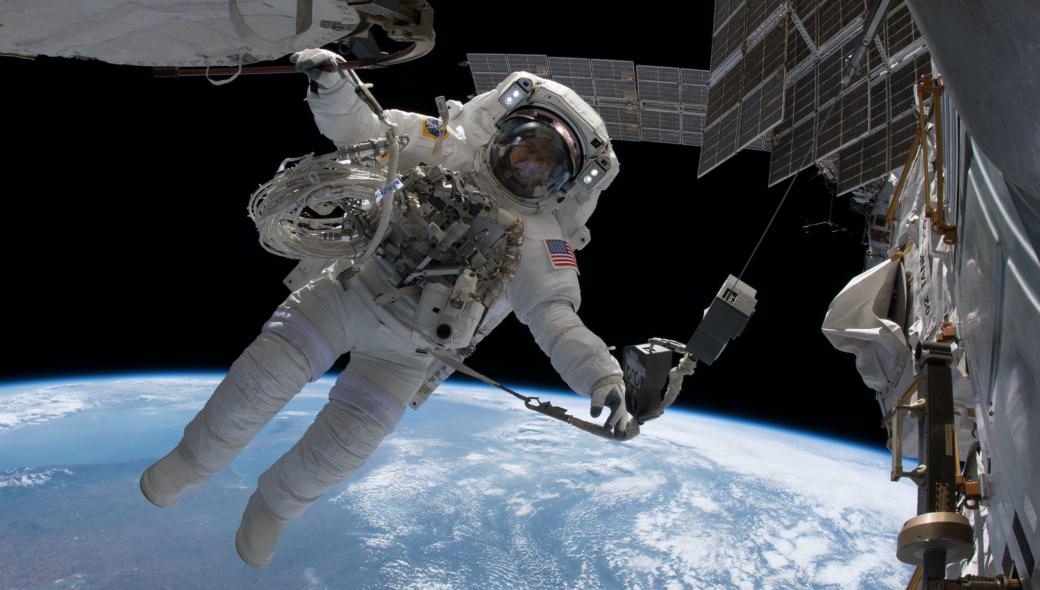 Με ποινική δίωξη κατά αστροναύτη της NASA απειλεί η Μόσχα!
