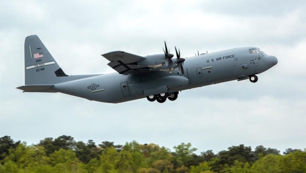 Ρίψεις Αμερικανών αλεξιπτωτιστών στον Σαρωνικό