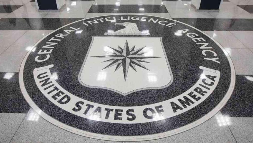 Ο αρχηγός της CIA παραδέχεται ότι δεν γνωρίζουν αν σκοπεύουν οι Ρώσοι να επέμβουν στην Ουκρανία