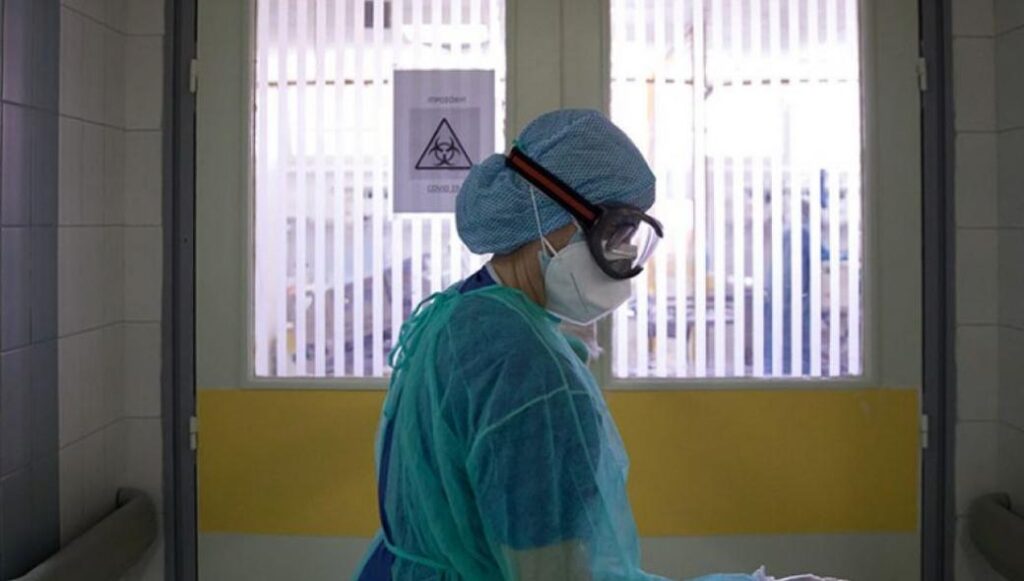 Η Αλβανία με εμβολιασμένο το 33% έχει λιγότερους θανάτους ανά εκατ. πληθυσμού από την Ελλάδα!