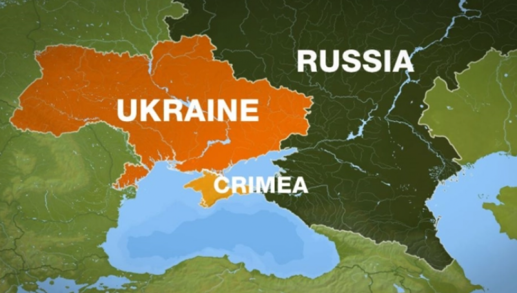 Αμερικανός αναλυτής: «Στόχος των ΗΠΑ είναι ο περιορισμός της Ρωσίας με πρόσχημα την Ουκρανία»