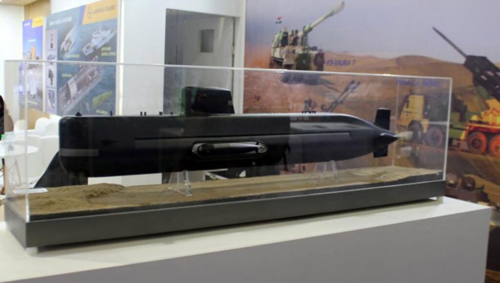 H Iνδία παρουσίασε το μίνι υποβρύχιο ειδικών επιχειρήσεων SOV-400