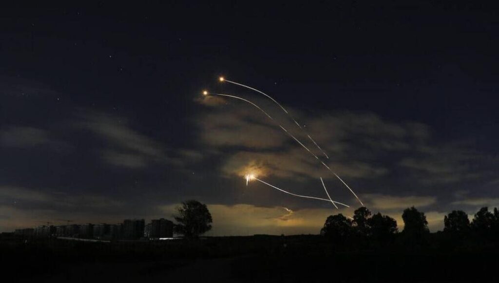 Δύο ρουκέτες έπληξαν την Πράσινη Ζώνη της Βαγδάτης