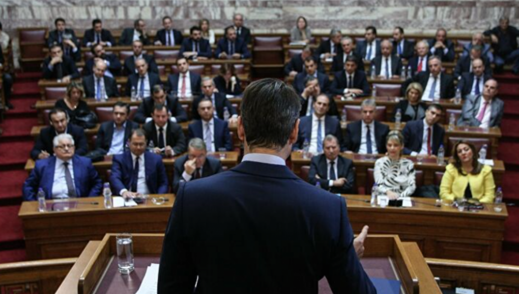 Ομαδικές παραιτήσεις 13 στελεχών της κυβέρνησης για να μην έχουν πρόβλημα εκλογιμότητας