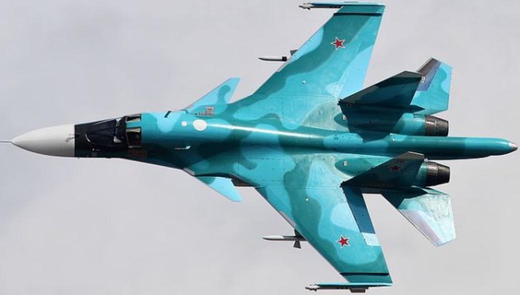Ρωσικό Su-34 κατέληξε σε χαντάκι λόγω χιονιού (βίντεο)