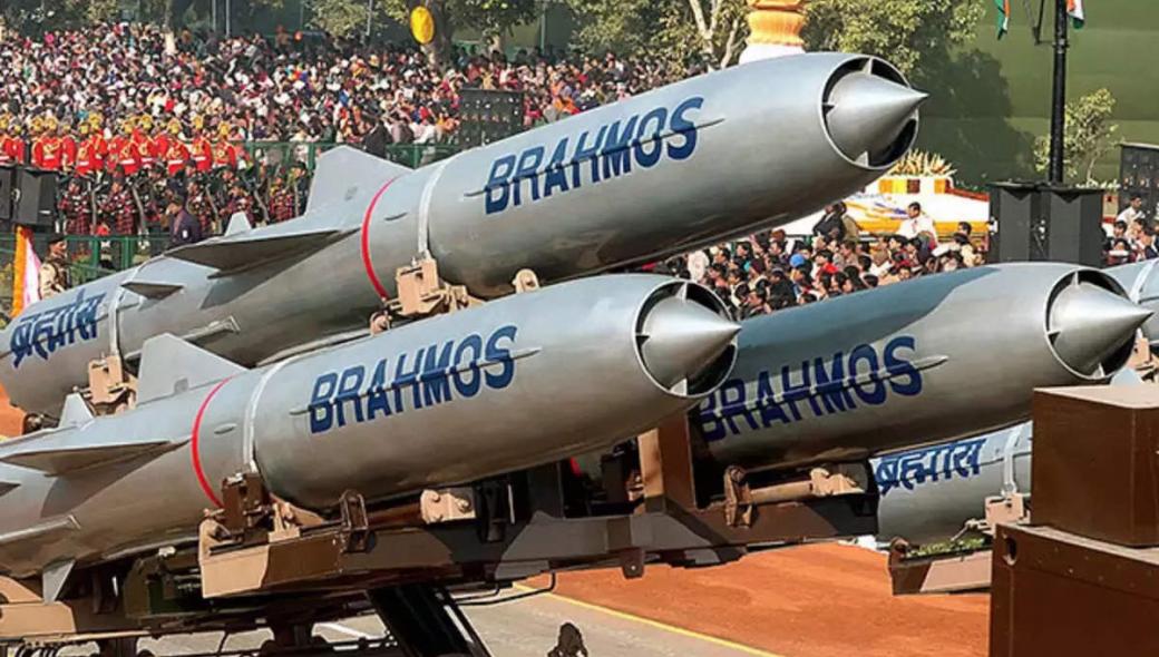 Οι Φιλιππίνες σχεδιάζουν την προμήθεια πυραύλων BrahMos