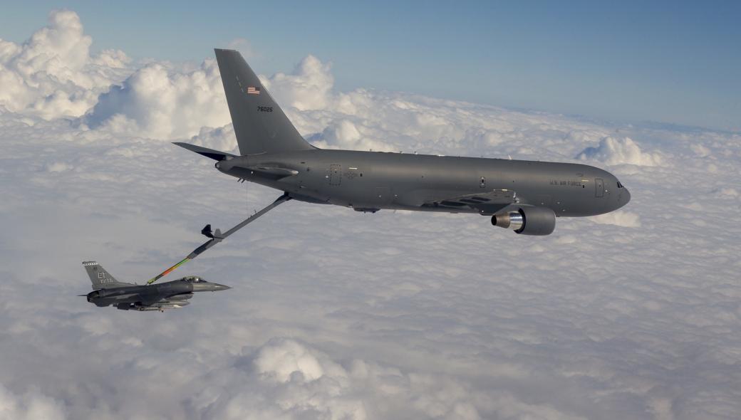 12 ελικόπτερα CH-53K και δύο ιπτάμενα τάνκερ Boeing KC-46 για το Ισραήλ