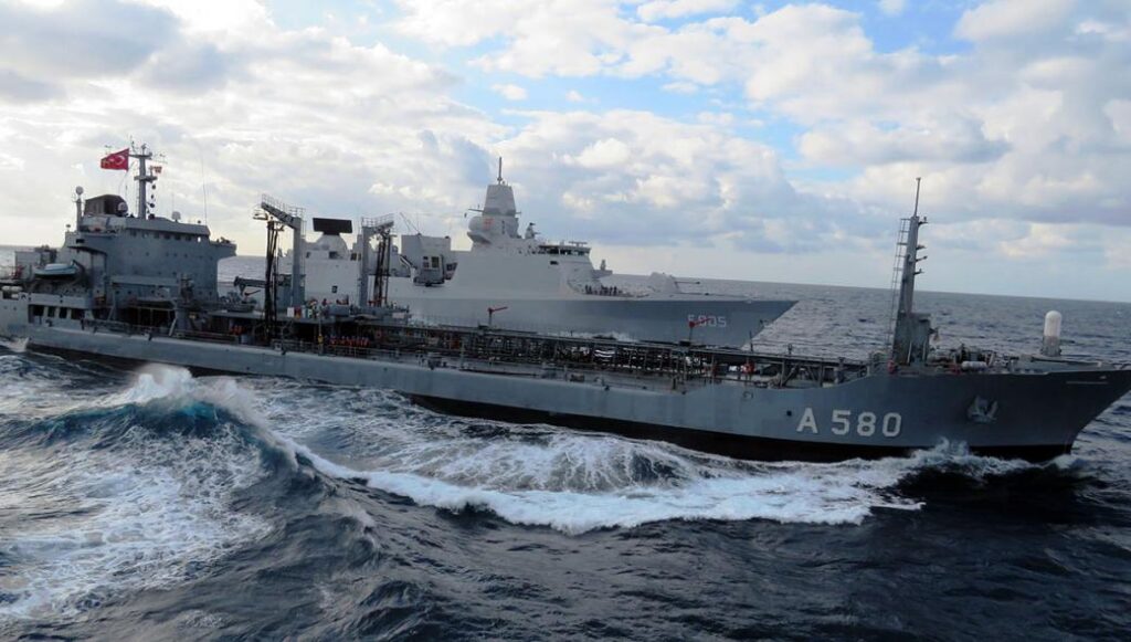 Το τουρκικό Ναυτικό προμηθεύεται δύο νέα πετρελαιοφόρα