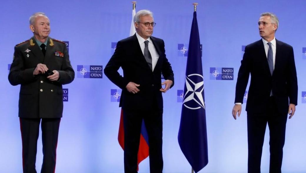 Ρωσία σε ΝΑΤΟ: Αναμένουμε σύντομα γραπτές απαντήσεις για τις εγγυήσεις ασφαλείας αλλιώς…