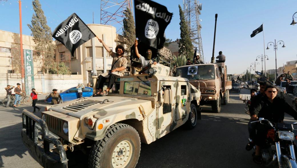 Μεγάλη επίθεση της ISIS: Μαίνονται οι μάχες με τους Κούρδους
