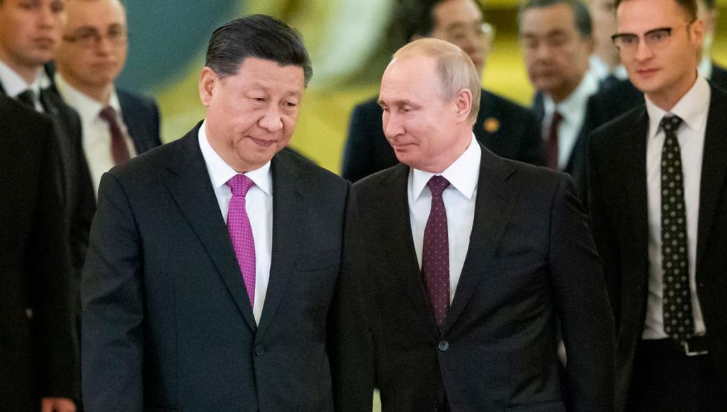 Κίνα υπέρ Ρωσίας: «Εϊναι λογικές οι ρωσικές ανησυχίες για την επέκταση του ΝΑΤΟ»