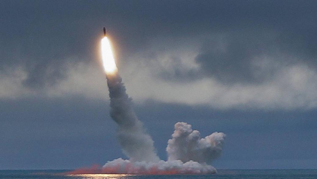 Bulava: Από τις πυρηνικά υποβρύχιο του ρωσικού Στόλου στα… τραίνα