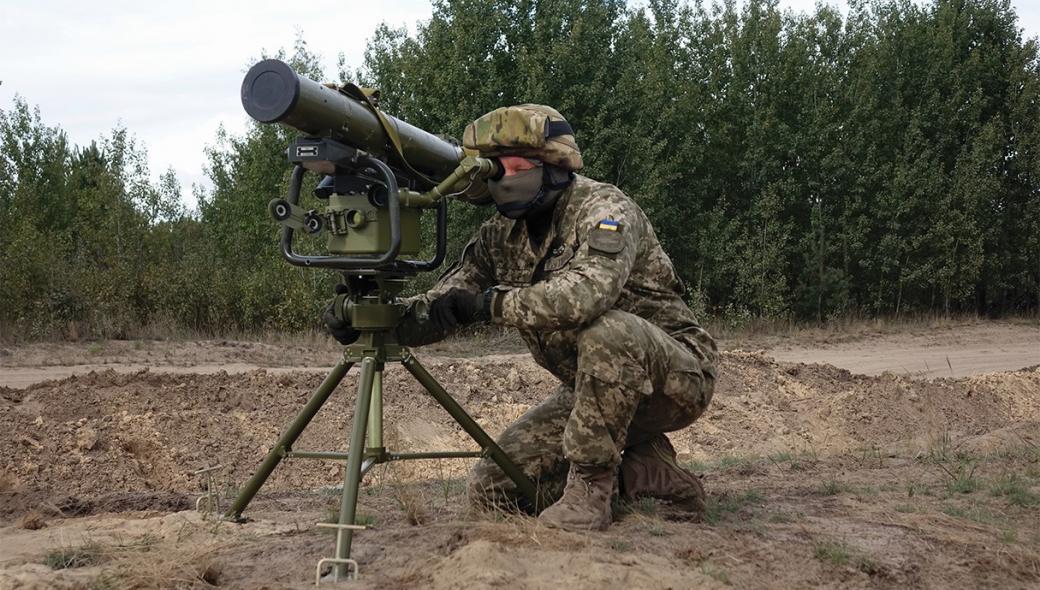 Ουκρανία: Ασκήσεις του στρατού με αμερικανικούς αντιαρματικούς πυραύλους – (βίντεο)