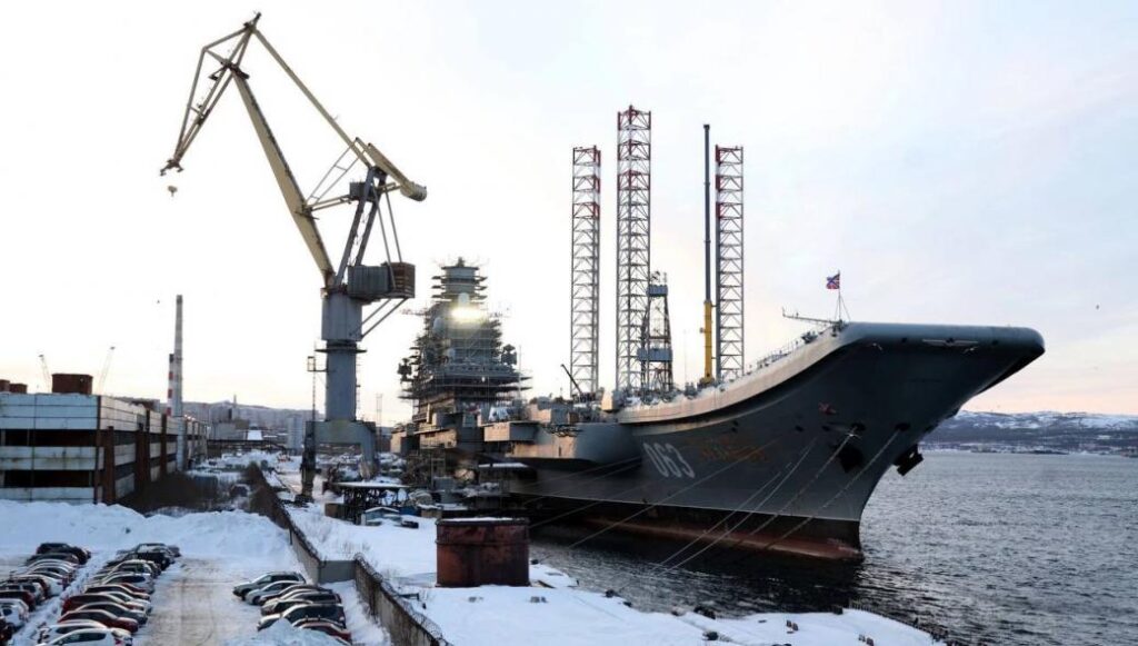 Ναύαρχος Κουζνέτσοφ: Θα μπορέσει να αποπλεύσει αυτή τη φορά το ρωσικό αεροπλανοφόρο;