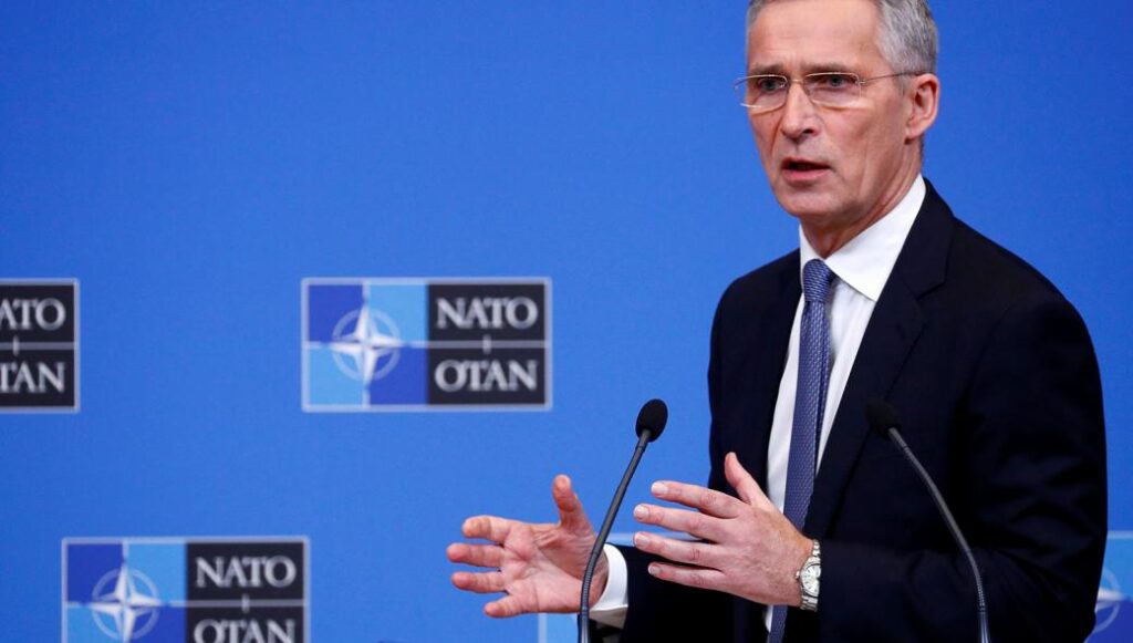 Ο Γενς Στόλτενμπεργκ «ονειρεύεται» ετοιμότητες: «Αυξήσαμε το βαθμό αντίδρασης των δυνάμεων του ΝΑΤΟ»