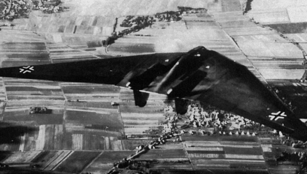 Το stealth αεροσκάφος του Α. Χίτλερ! (βίντεο)