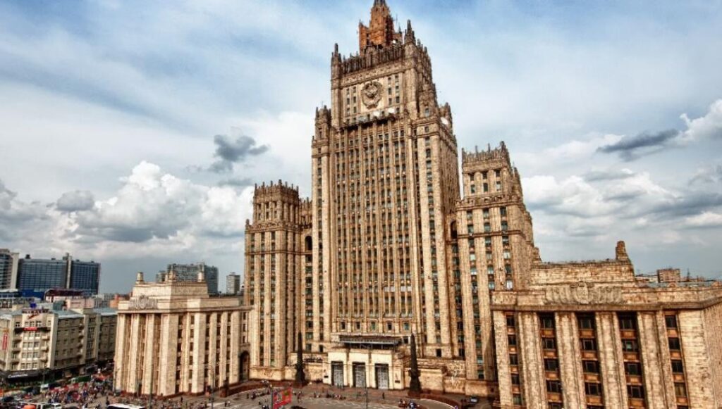 Ρωσικό ΥΠΕΞ: «”Τρομοκράτες του τηλεφώνου” παρεμποδίζουν τη δουλειά Ρώσων διπλωματών στο εξωτερικό»