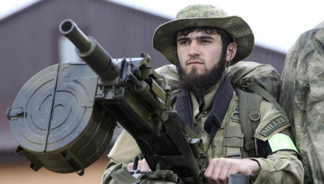 Βίντεο: Τσετσένοι βοηθούν αμάχους – Μία διαφορετική γενιά από αυτήν της δεκαετίας του ’90