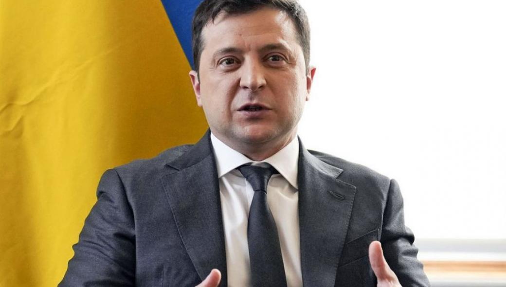 B.Ζελένσκι: «Θα μπορούσαμε να συζητήσουμε το καθεστώς της Κριμαίας και του Ντόνμπας»