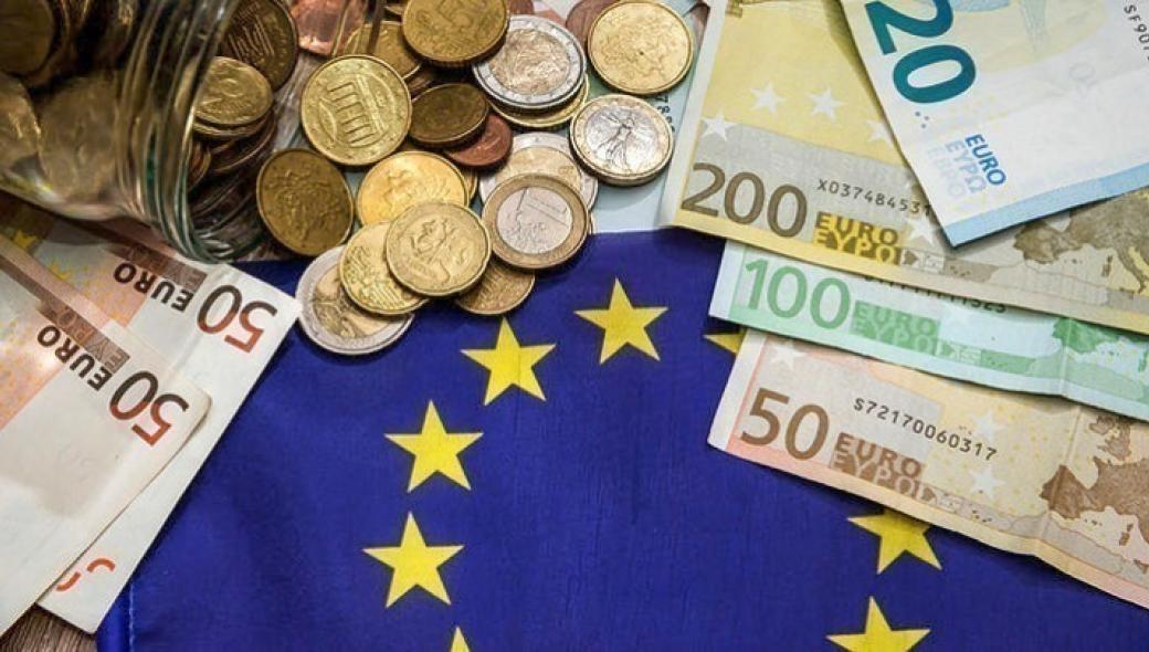 Η Ελλάδα και η ΕΕ προσφέρουν 500 εκατ. ευρώ στην Ουκρανία για όπλα