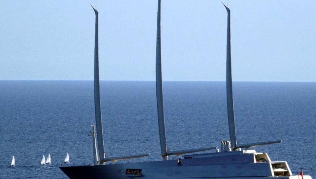 Οι Ιταλοί κατέσχεσαν το μεγαλύτερο ιστιοφόρο γιοτ στον κόσμο: Ανήκε σε Ρώσο μεγιστάνα