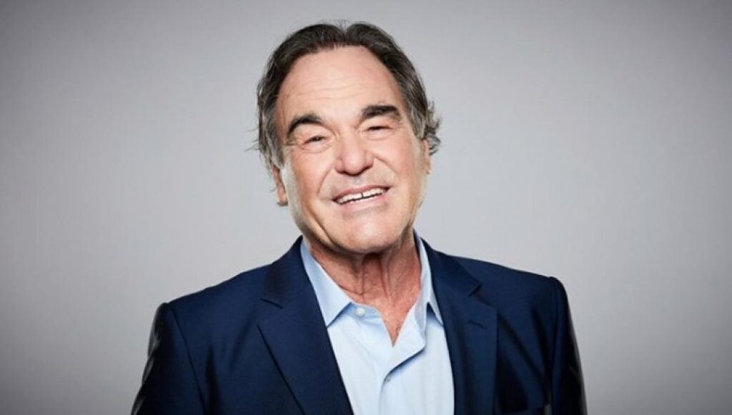 Όλιβερ Στόουν: Τι αναφέρει για την εμπλοκή του Χάντερ Μπάιντεν στην Ουκρανία