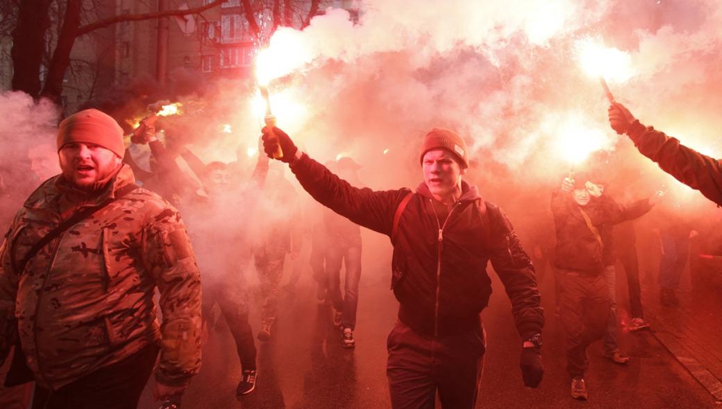Δυτικό ντοκιμαντέρ: «Πώς οι νεοναζί πήραν την εξουσία στο Κίεβο το 2014»