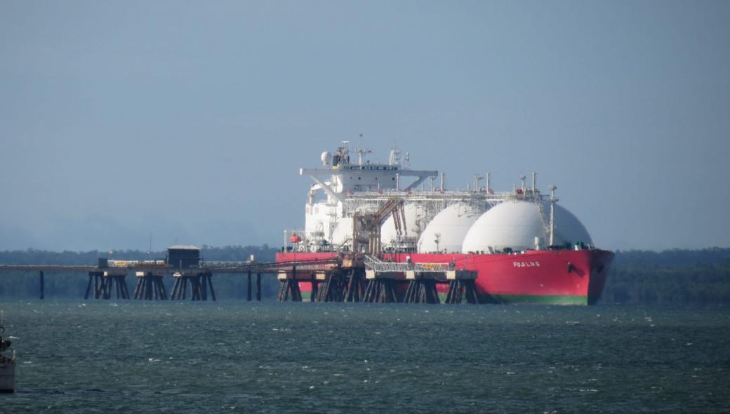 Να γιατί έγιναν όλα: Η ΕΕ θα αγοράσει αμερικανικό LNG 6 φορές ακριβότερο από το ρωσικό αέριο