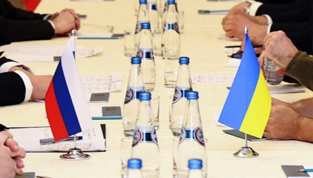 Μέσω τηλεδιάσκεψης συνεχίζονται οι ειρηνευτικές συνομιλίες Ουκρανίας και Ρωσίας