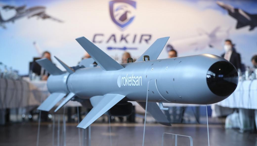 Nordic Monitor: Η Τουρκία παρουσίασε τον πύραυλο «ÇAKIR» – Τον δείχνουν να χτυπά την Χίο