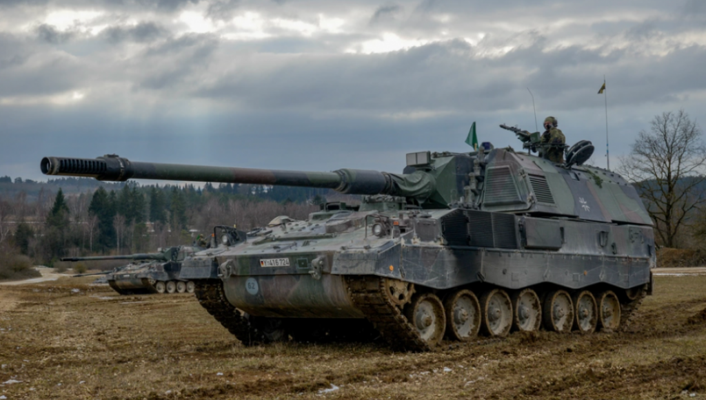 Όχι» Βερολίνου στην Ουκρανία για τα πυροβόλα 155 χιλιοστών