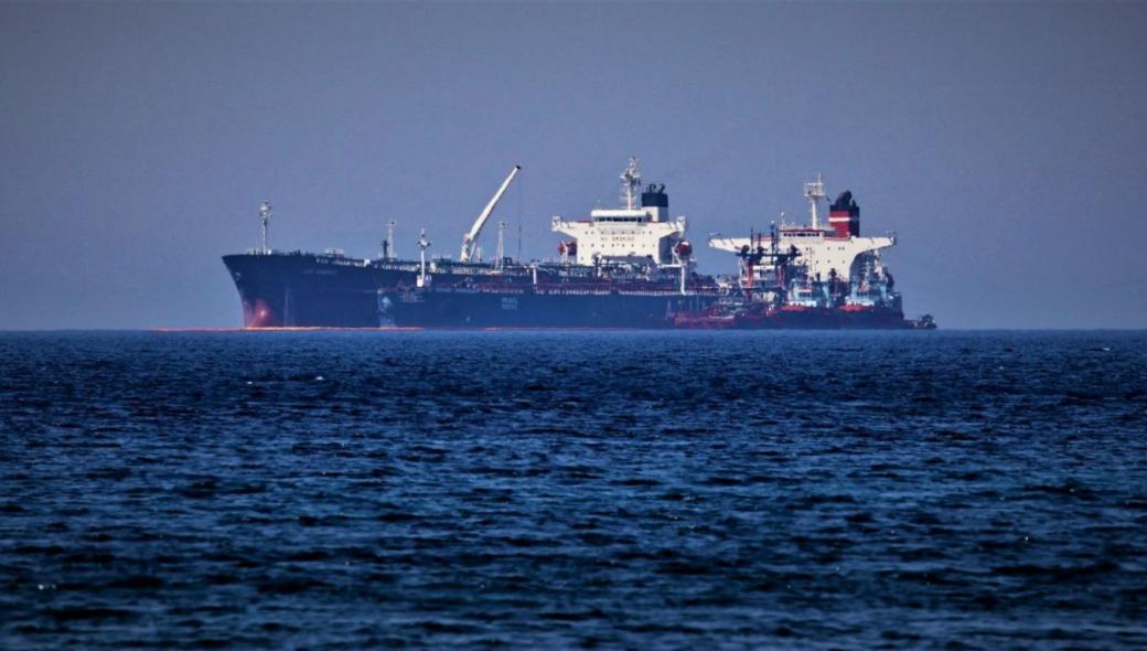 Τεχεράνη προς Αθήνα:«Ή μας πληρώνετε το πετρέλαιο &το πλοίο ή θα κατάσχουμε ένα πλοίο σας κάθε μήνα»