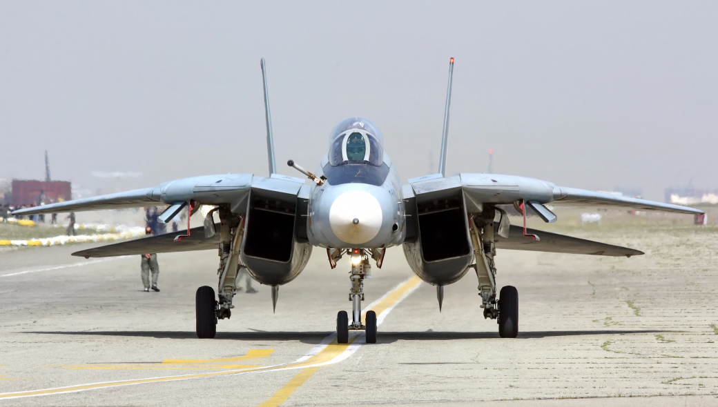 Συνετρίβη μαχητικό F-14 στο Ιράν – Τραυματίστηκαν ελαφρά οι δύο χειριστές